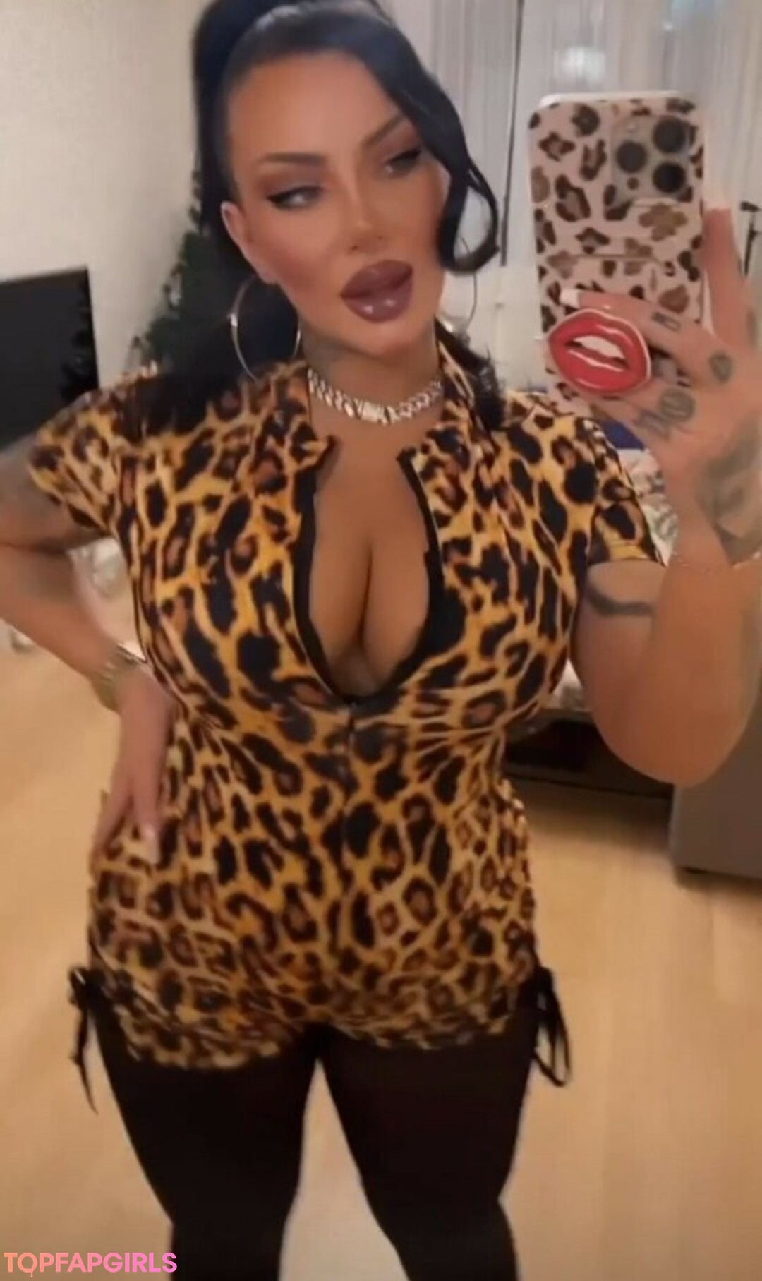 swim onlyfans hot nude picture