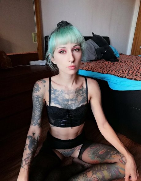 Discordiaghost high quality model photo