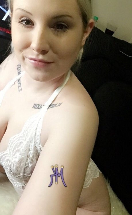 lesbian milf onlyfans free sex photos