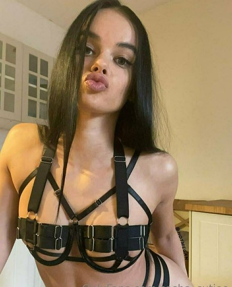 sasha cutiee art star pics