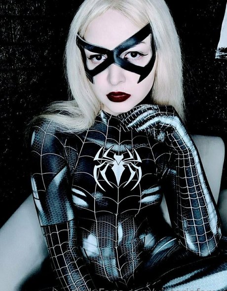 victoriafame naked pornstar picture