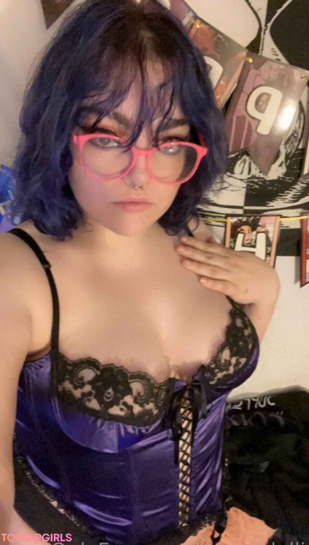 dumn lolli nude pornstar image