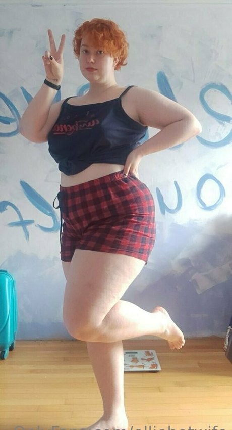 elliehotwife star best images