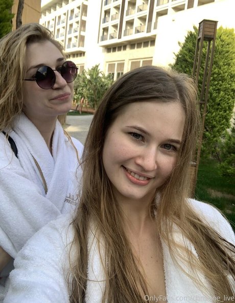 christine live beautiful model photos