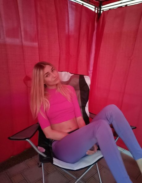 christine live sex star photos