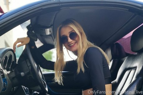 christine live top model picture