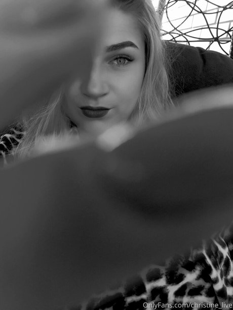 christine live pretty pornstar pic