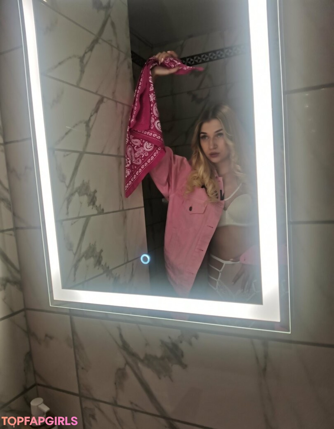 christine live pornographic star pic