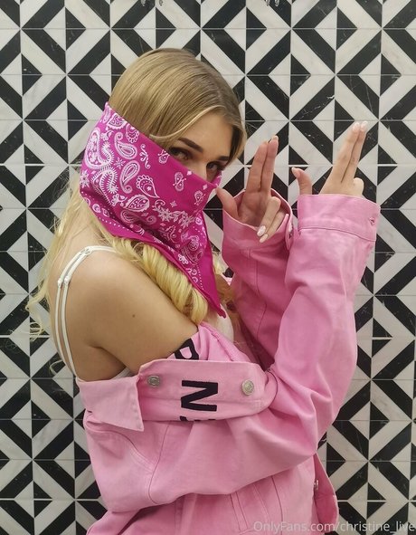 christine live star xxx photos