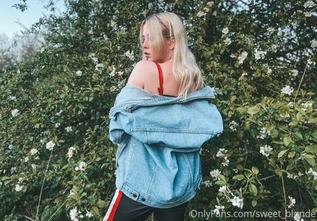 hot blonda profile image