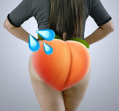 blonde secretary onlyfans free porn picture