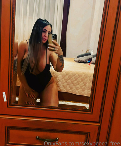 asian teen feet onlyfans sexy image