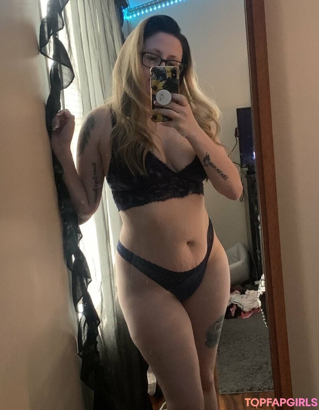 tiffanirose nudes star picture