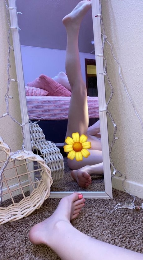 sinful lil ginger free best model photos