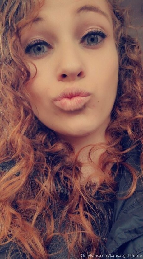 kansasgirl95free erotic actress pic