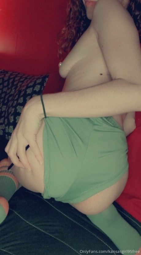 kansasgirl95free porn model image