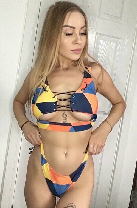 justynak310 top model gallery