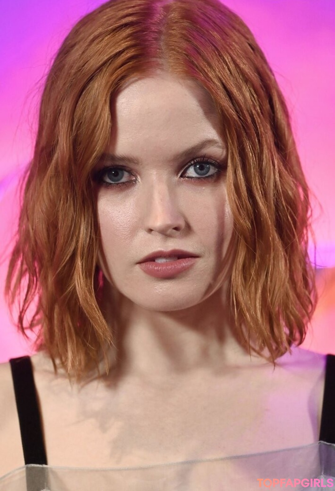 Ellie Bamber sexy model images