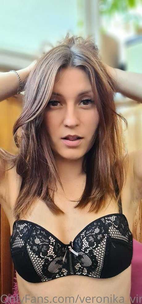 veronika virt free sexy star photos