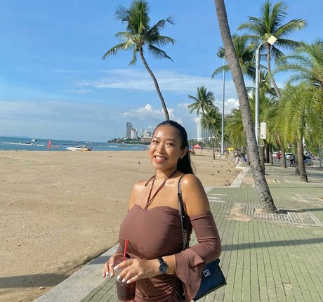 pretty ebony onlyfans nudes image