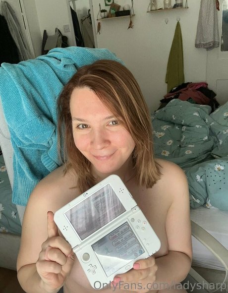 ladysharp nice actress images