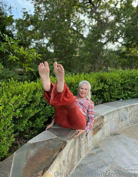 mamasuzie erotic star pic