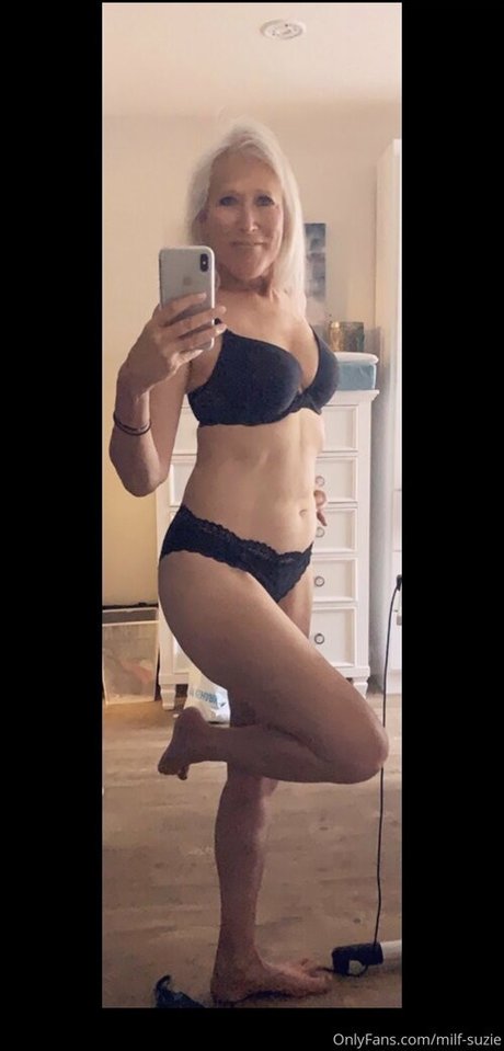 mamasuzie star hot images