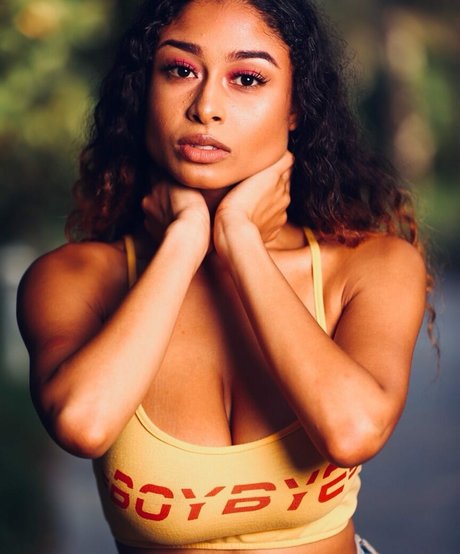 AlessiaSays profile image