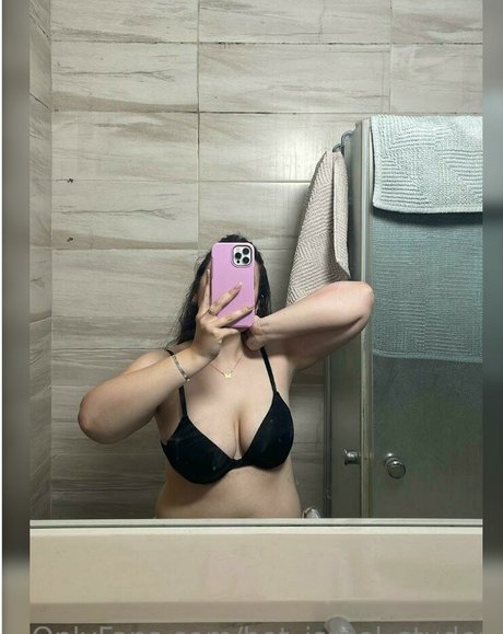 hot israel student actress picture