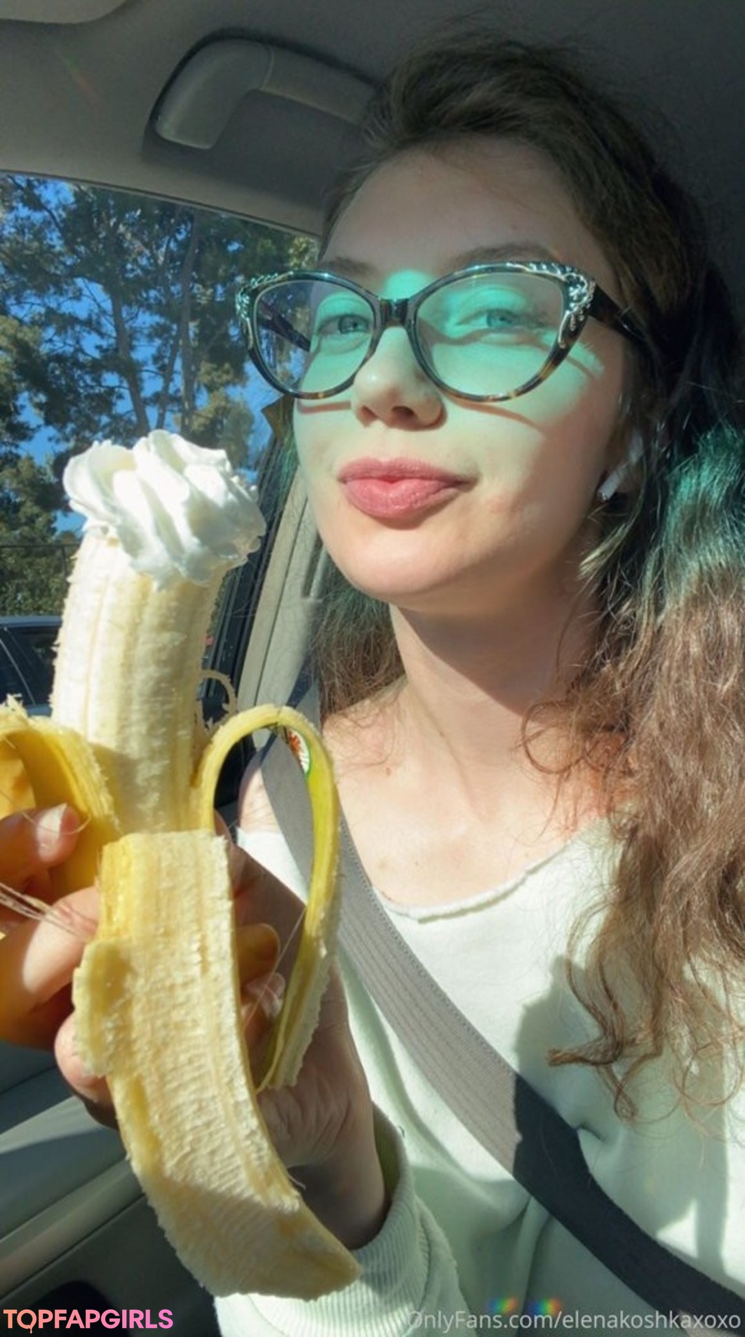 outside onlyfans free porn pic