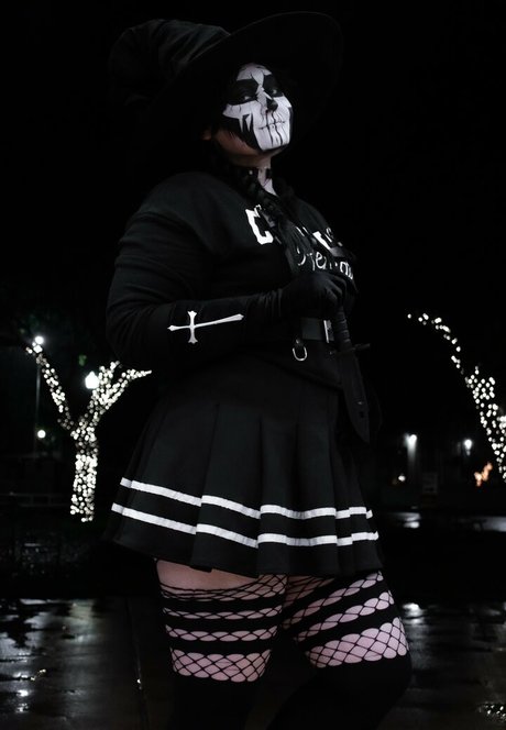 CloverCosplays model sex picture