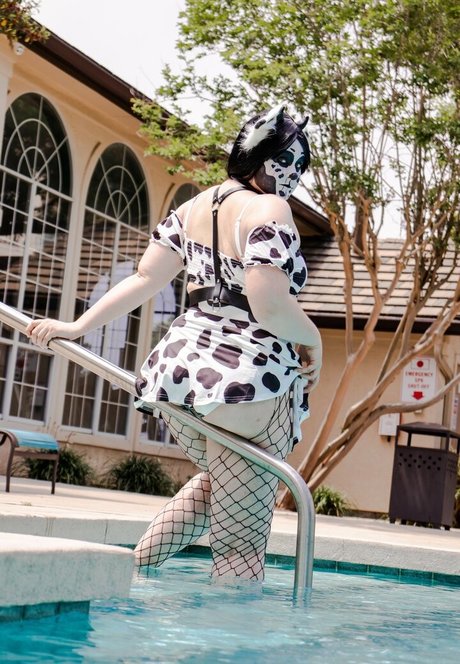 CloverCosplays pretty pornstar photos