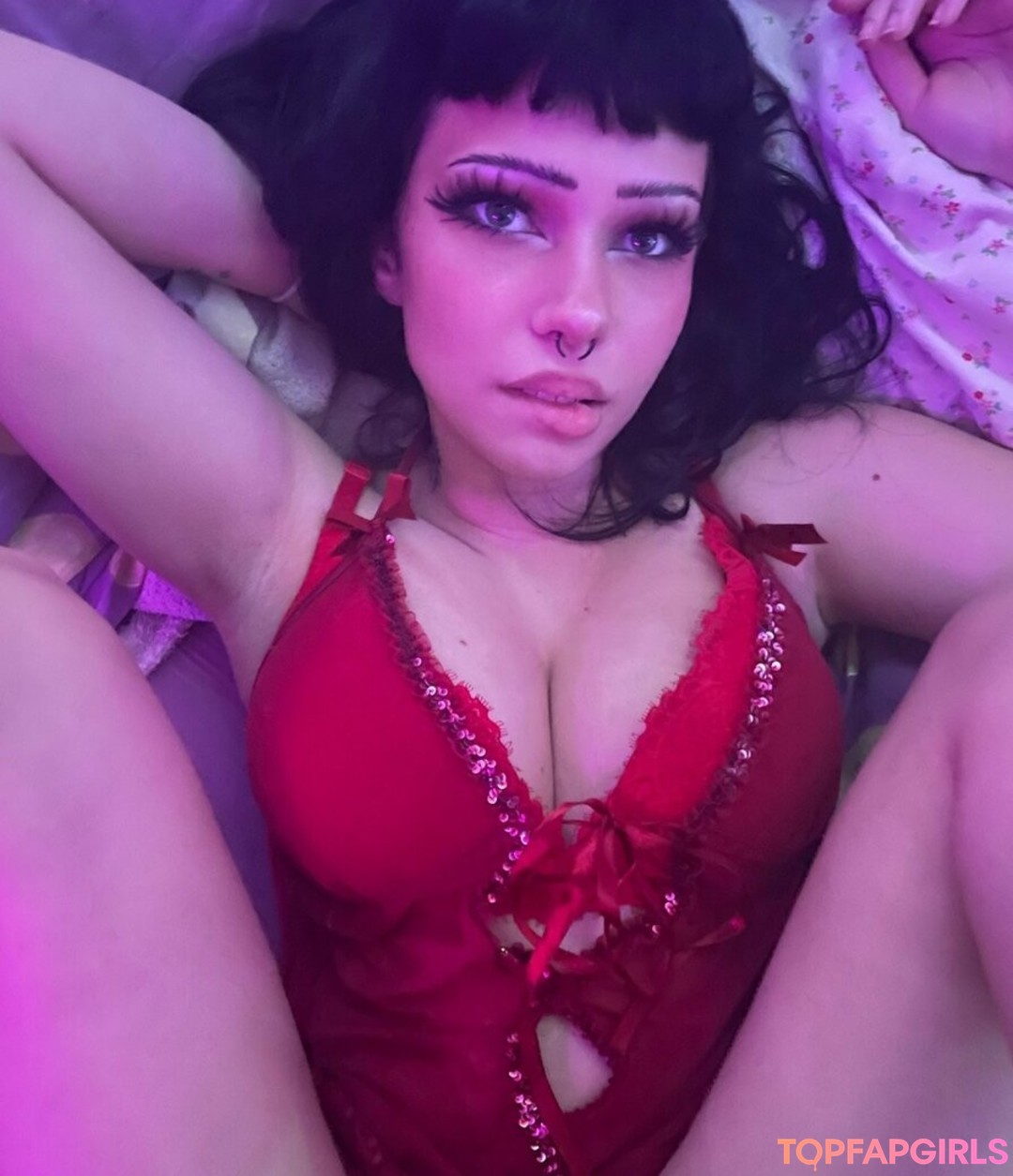pinksnakey art model pictures