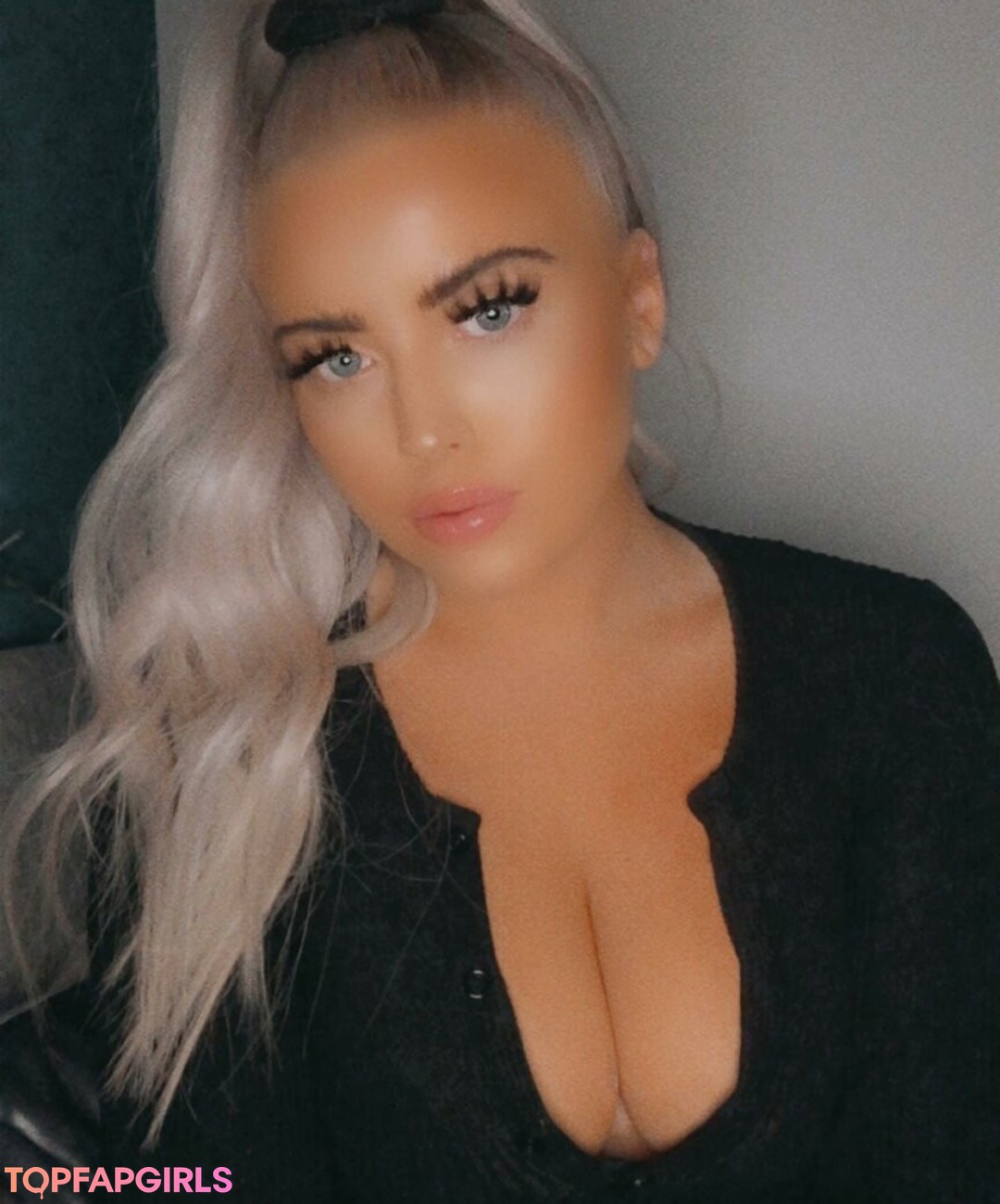 libbyrebecca model nude picture