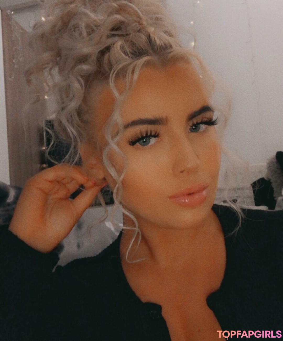 anime babe onlyfans pornographic gallery