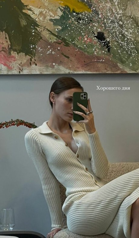 radmilasad art star pictures