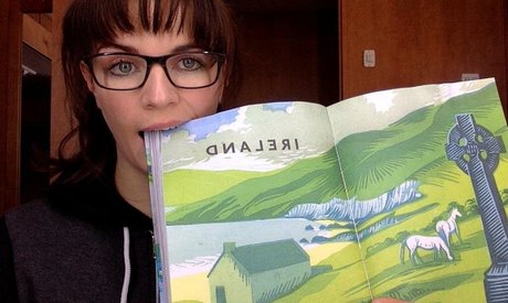 Aisling Bea actress image