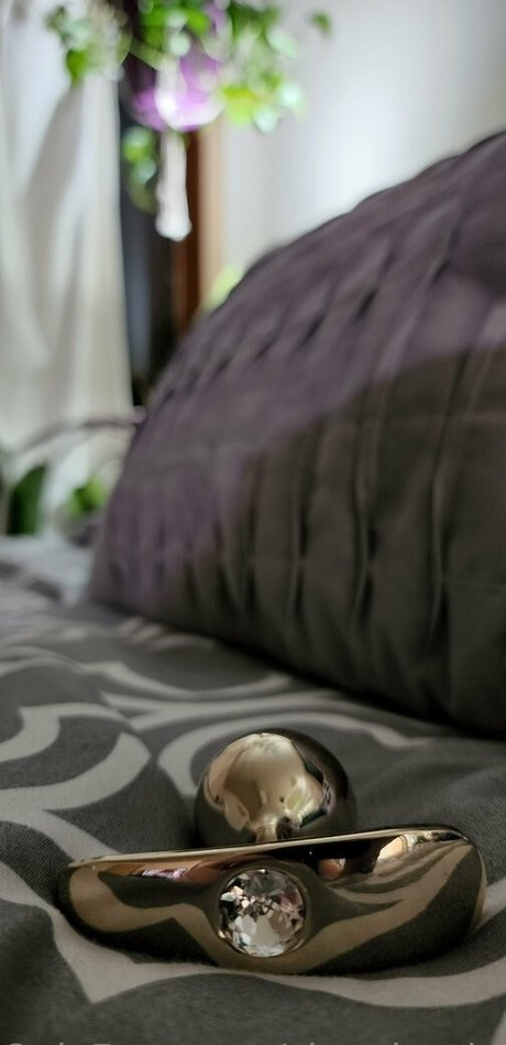 snow bunny907 sexy star photos