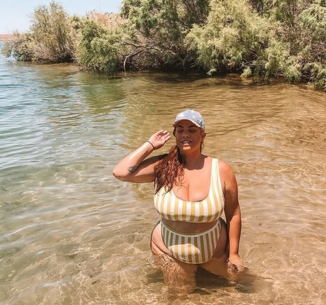 thick mom onlyfans hot porn picture