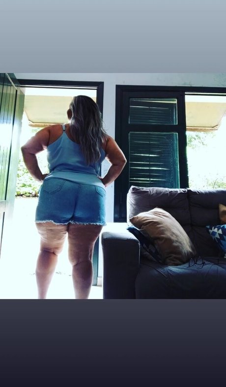 Elizabeth Delmondes pornstar exclusive photos