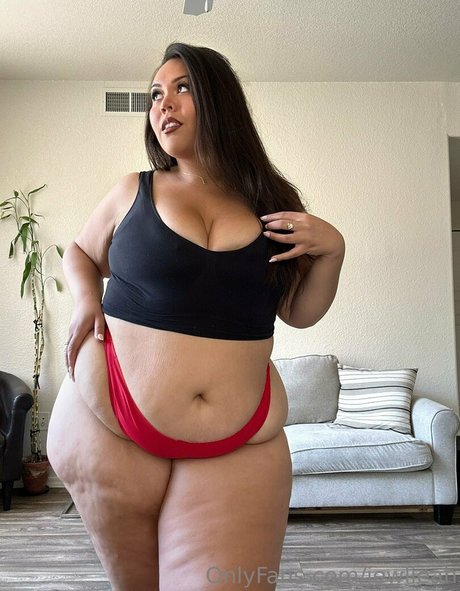 Jewlieah pretty pornstar img