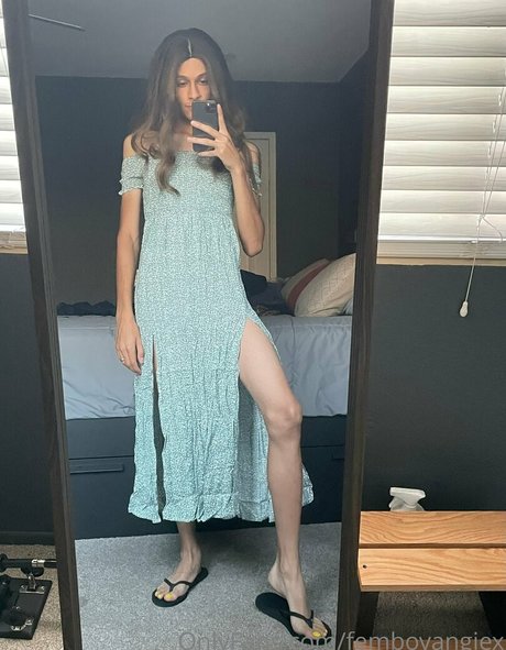 innocent onlyfans beautiful pictures