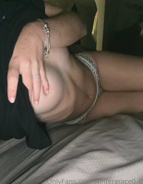 wintergrace0 0 star hd img