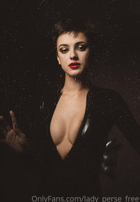 lady perse free exclusive star images