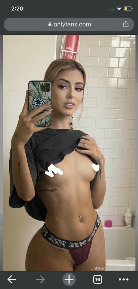 fat shemale onlyfans porn picture