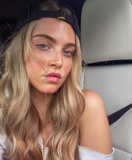 teen topless onlyfans hot sex pictures