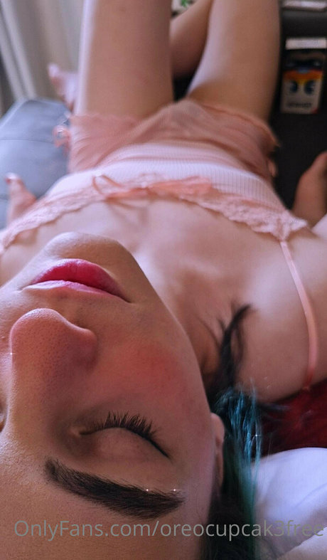 oreocupcak3free model naked galleries