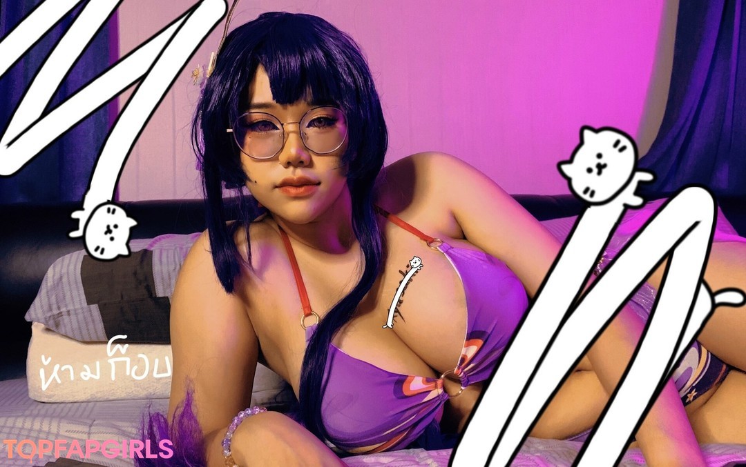 Knockknoc model nudes photo
