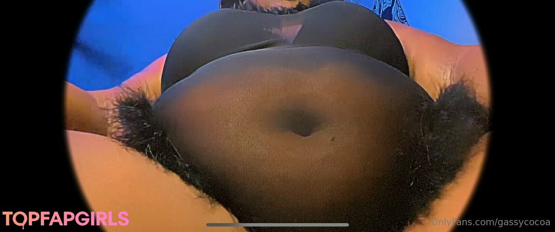gassycocoa naked model picture