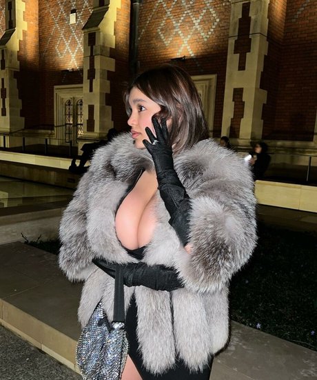 sisters onlyfans beautiful naked image